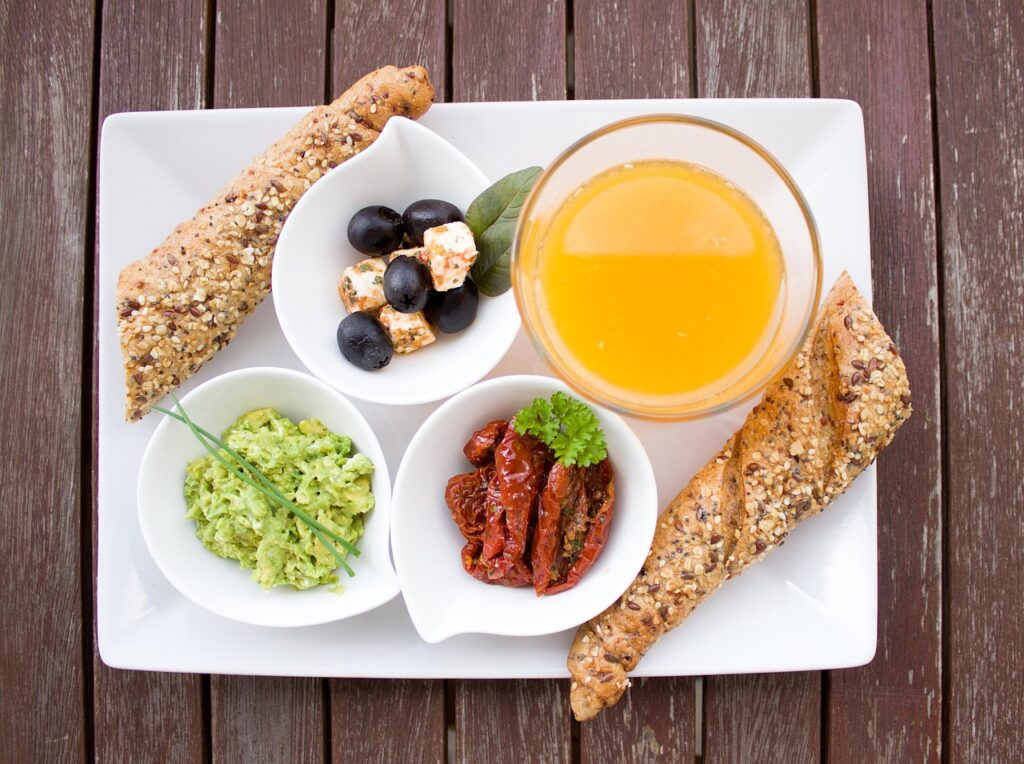Healthy start with hydration and breakfast from a morning routine checklist